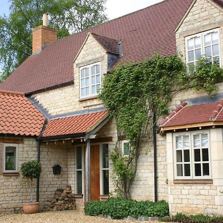 The Swallows Rest Bed & Breakfast Brigstock Exterior photo