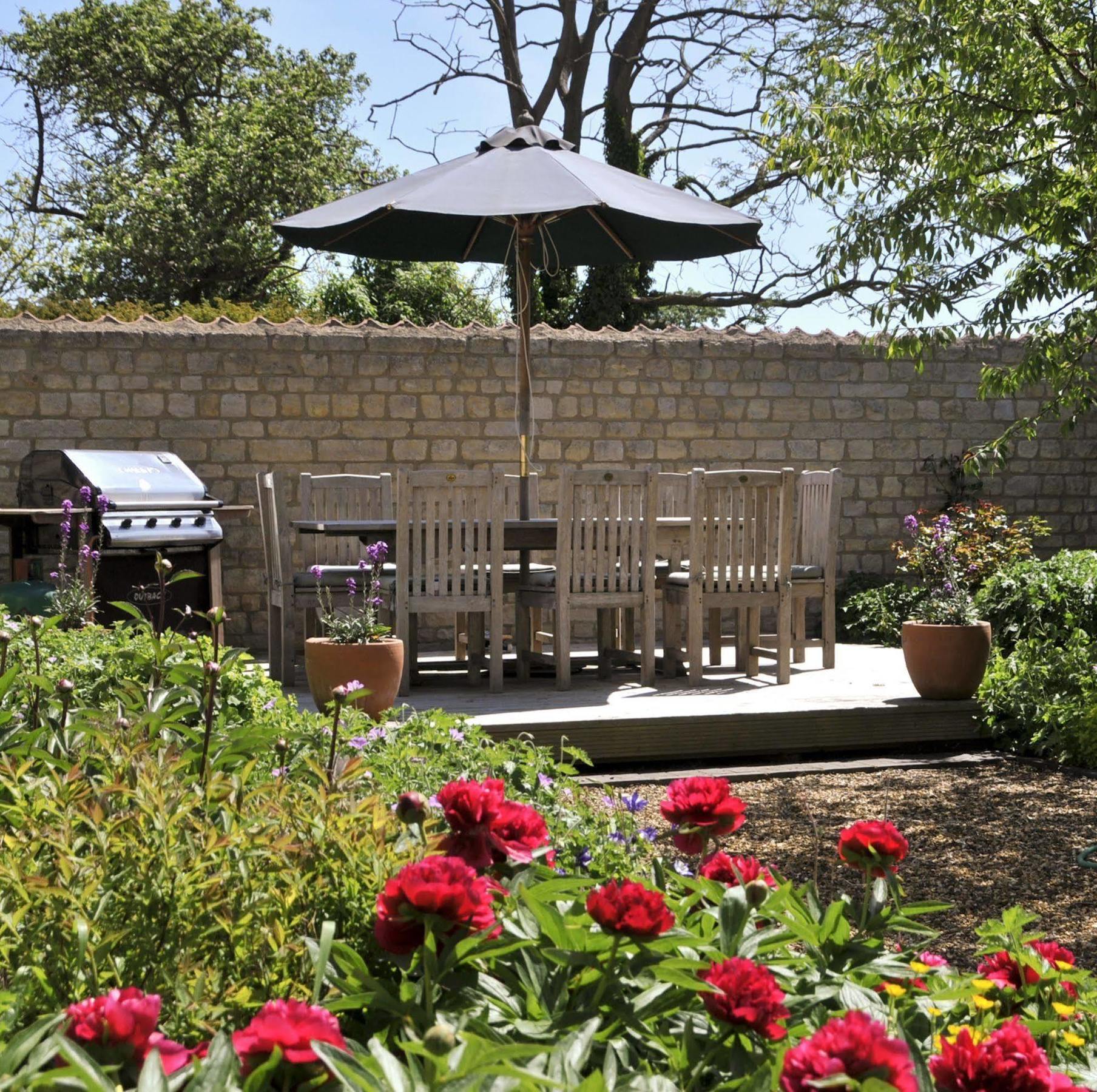 The Swallows Rest Bed & Breakfast Brigstock Exterior photo